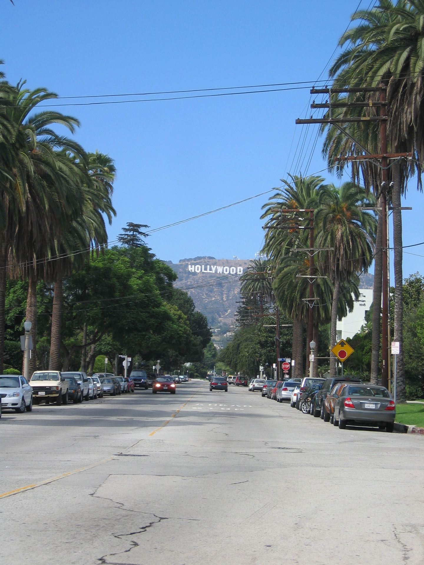 L.A.-Hollywood-Hills-2