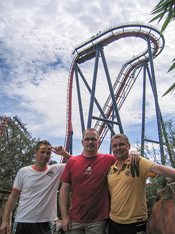 Roller Coaster SHEIKRA im  Busch Gardens